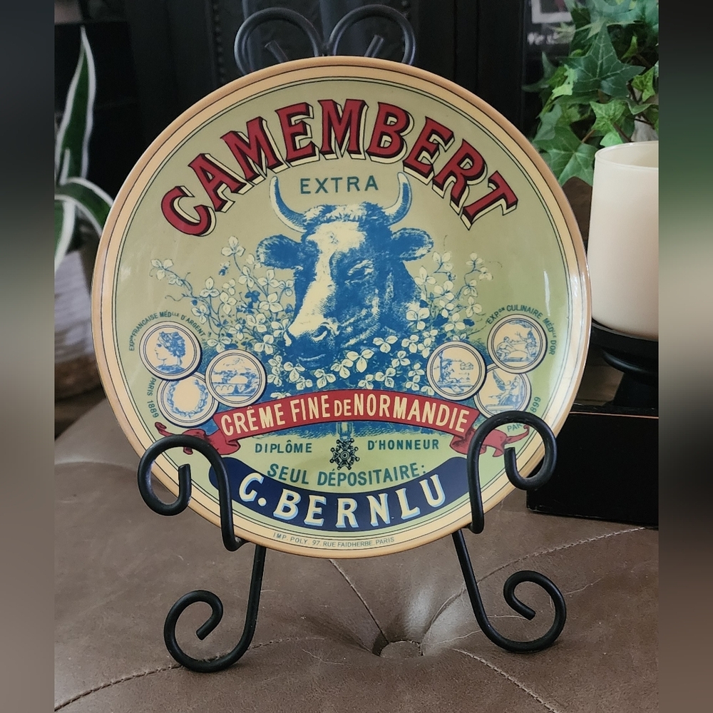 Vintage Design Camembert Cheese Plate Set